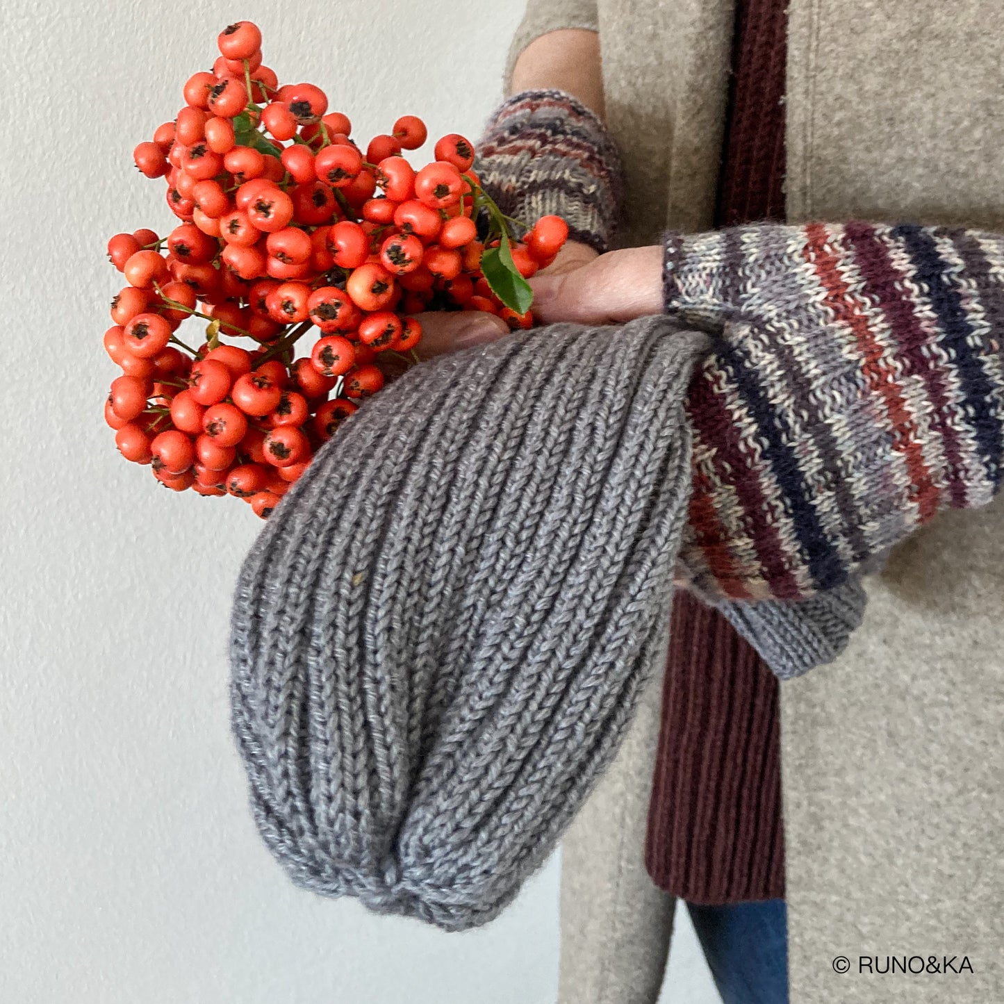 MERINOCOT Grey Căciulă Tricotată Manual