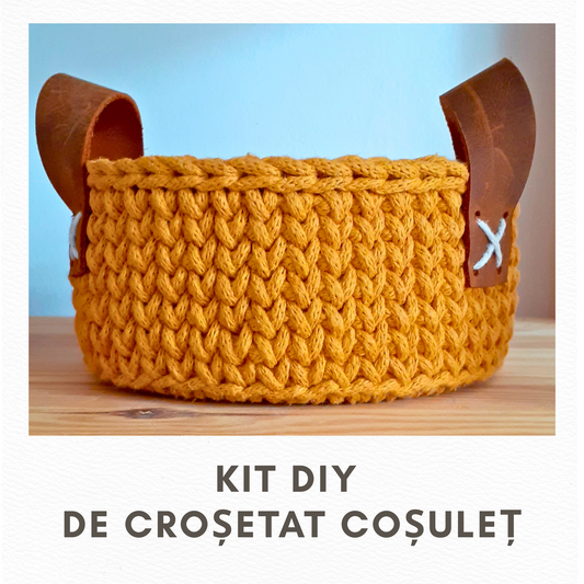 KIT DE CROȘETAT COȘULEȚ CU BAZĂ DE LEMN