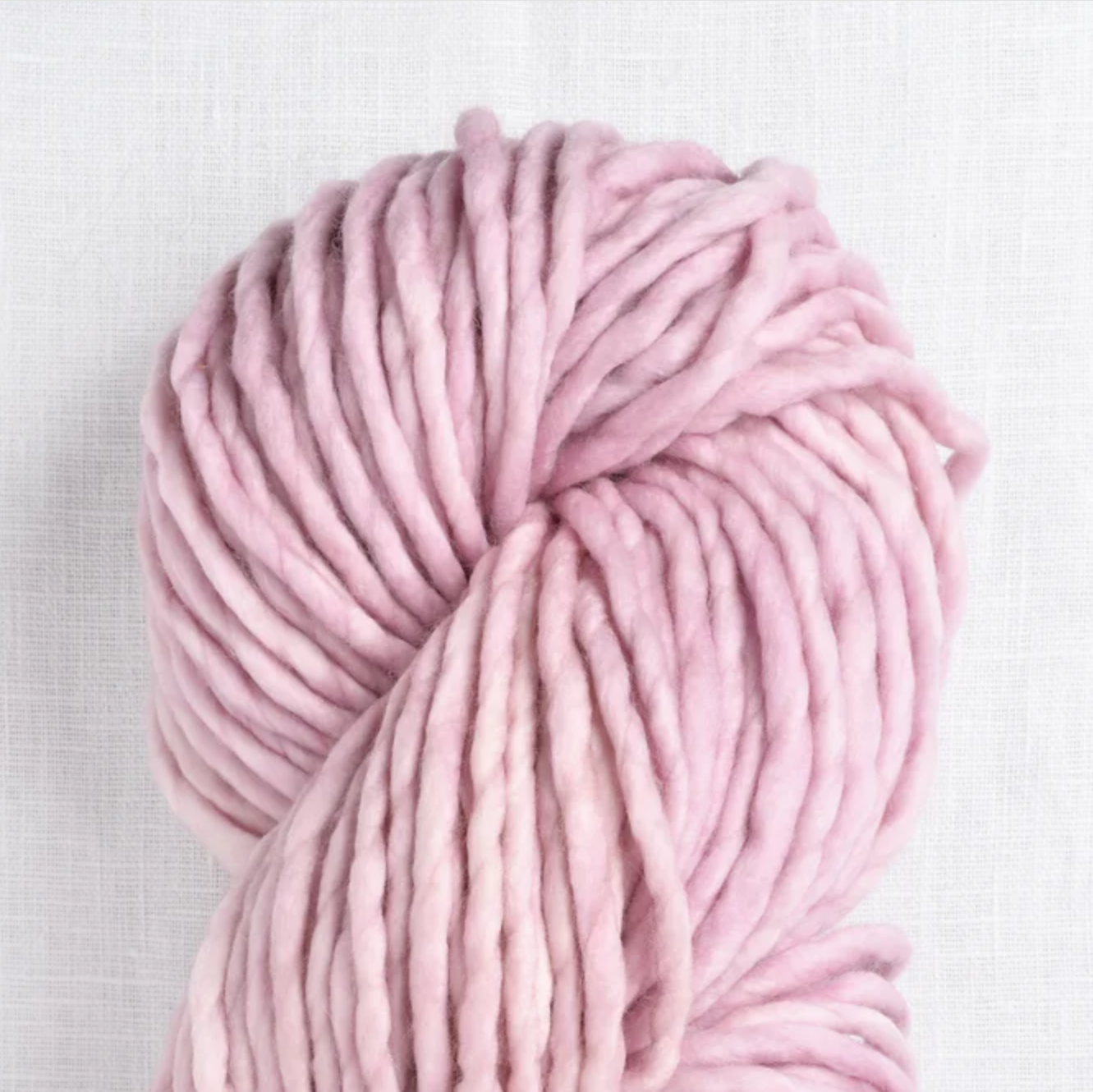 atelier de tricotat cu fire gigantice